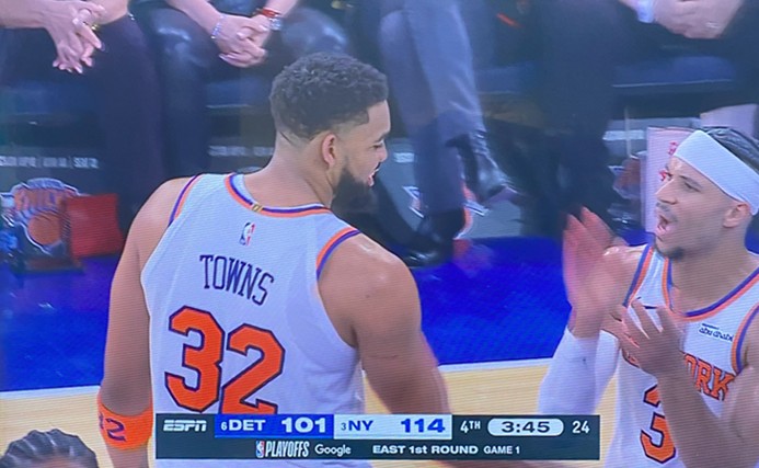 2_towns-cruz-2