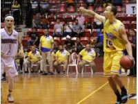 Liga Nacional De Baloncesto .. En Un Partido Que Tenian Que Ganar ... Metros Visitan Los Indios Y Le Arrebatan El Triunfo.!!!