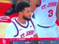 LIONEL J FIGUEROA Y Su Univ. St John's ... Estropean Oponente De Media Division ... Univ. Wagner.!!!
