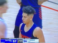 KOBY BREA ... Brillante En Un Increible Triunfo De Su Universidad Dayton Sobre La Universidad Kansas.!!!