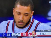 El Gigante JOEL SORIANO ... En El Madison Square Garden ... Y Su Univ. St John's ... Derrotan Univ. Georgetown ... Galeria De Fotos.!!!