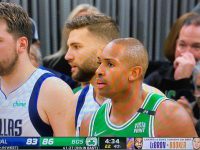 ALFRED JOEL HORFORD REYNOSO ... En Una Noche Festiva En El TD GARDEN .. Cae Su Conjunto Boston.!!!