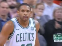 Alfred Joel Horford Reynoso -vs- Giannis Antetokounmpo ... Galeria De Fotos.!!!